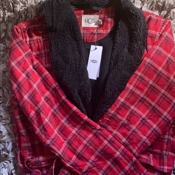 NEW
UGG
Men's Kalib Fleece-Lined Plaid Robe - Picture 9 of 16